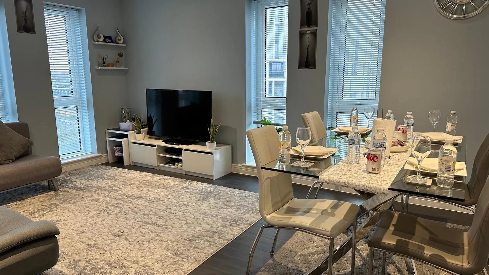 Abba Views Apartman London