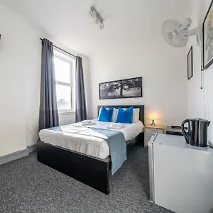 Ryam Bed & Breakfast